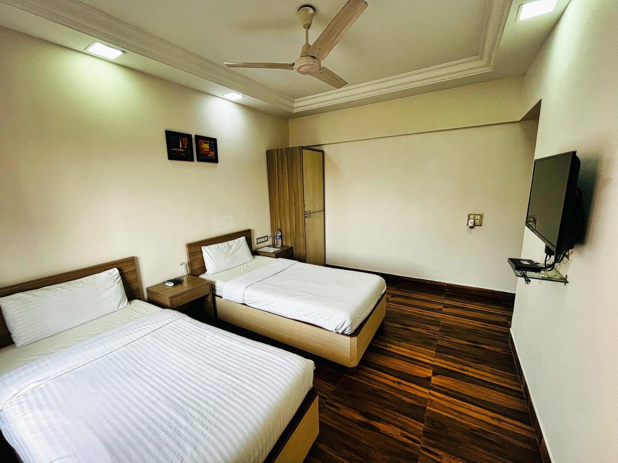 Maxxvalue - Service Apartment Marol Mumbai Exterior foto