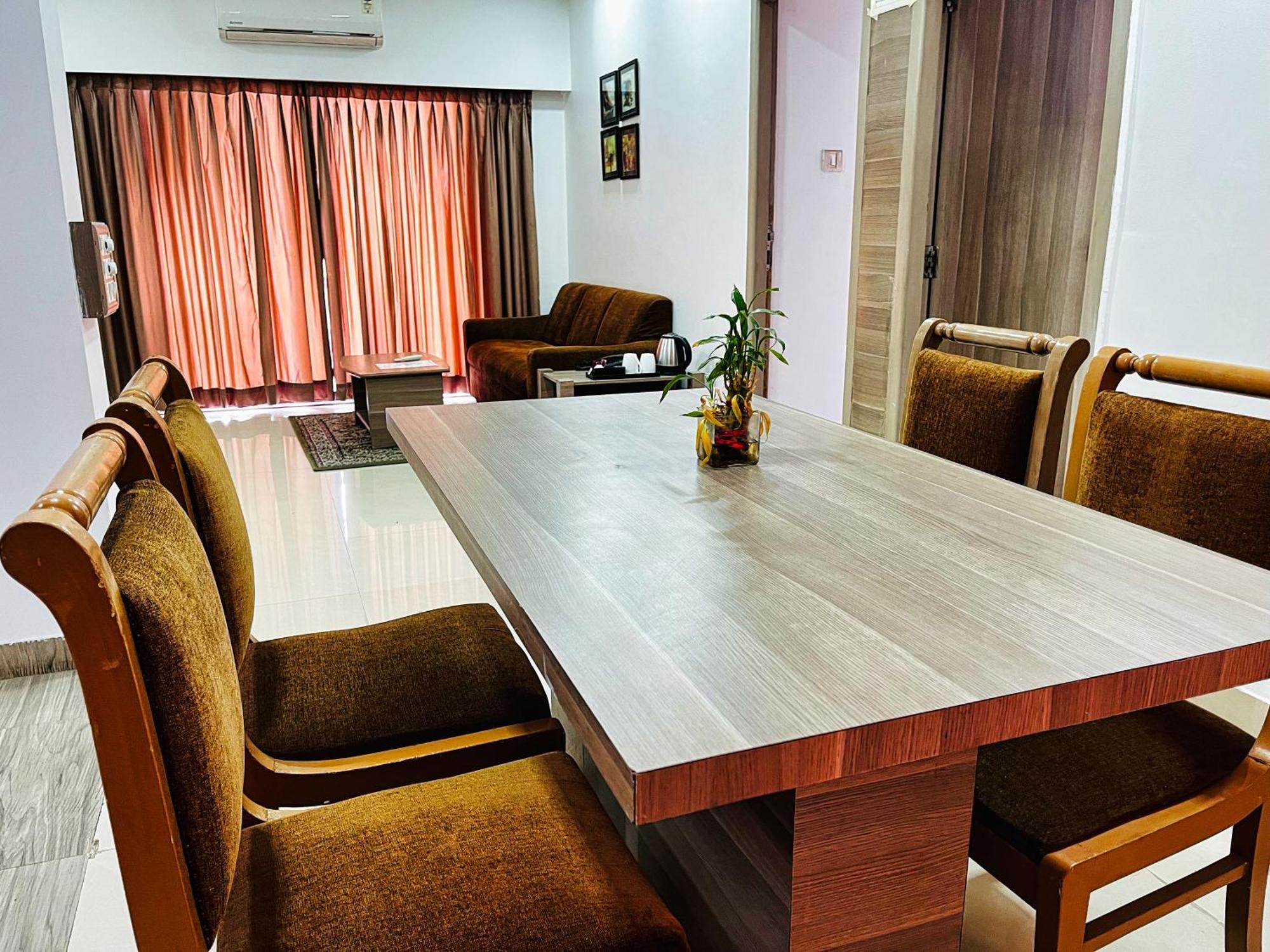 Maxxvalue - Service Apartment Marol Mumbai Exterior foto