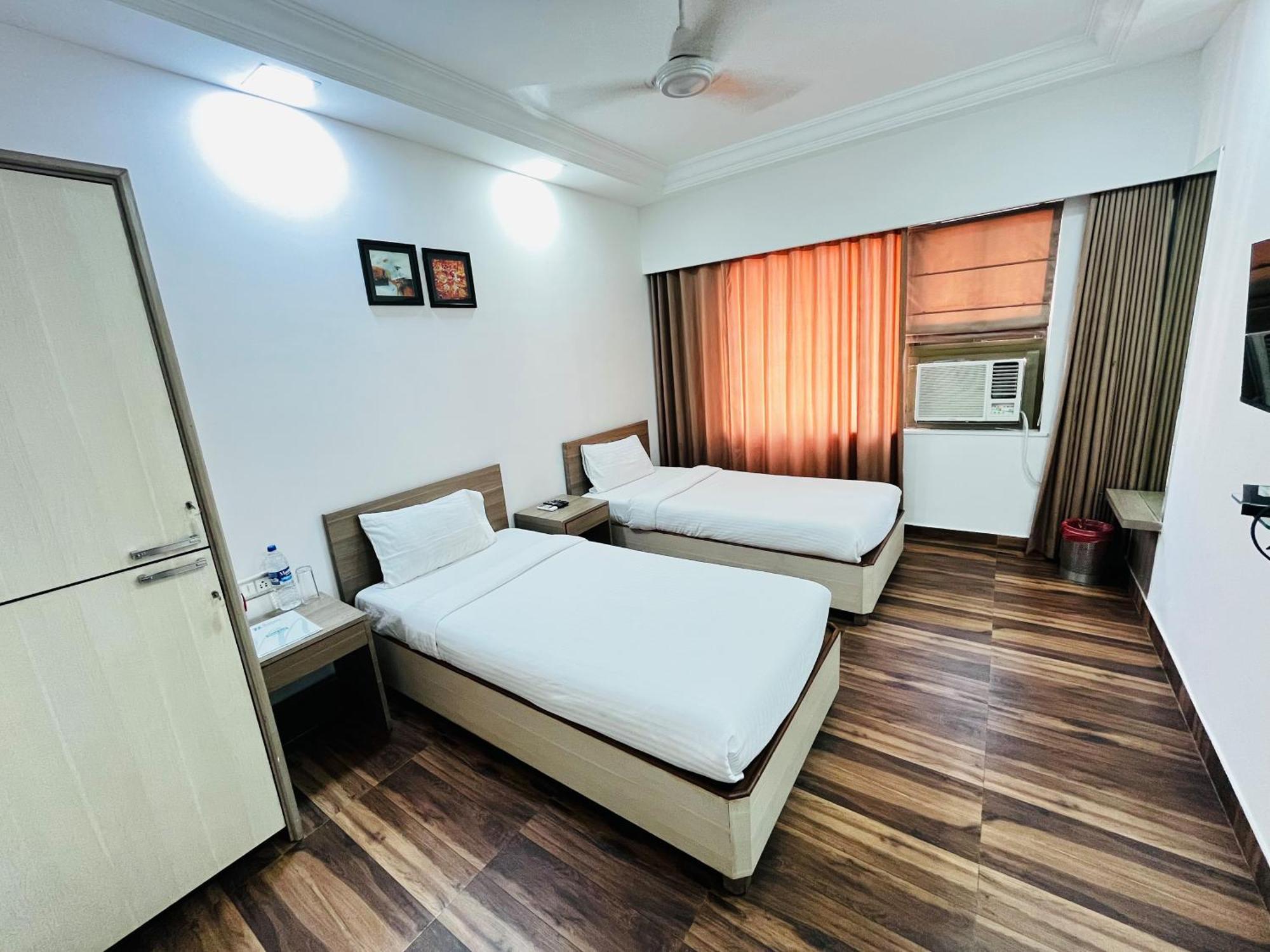 Maxxvalue - Service Apartment Marol Mumbai Exterior foto