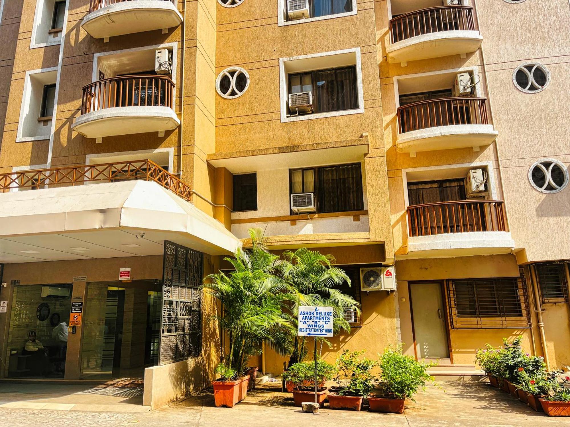 Maxxvalue - Service Apartment Marol Mumbai Exterior foto